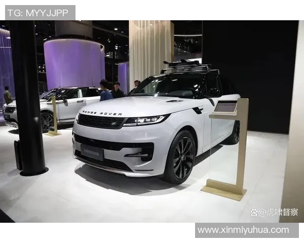 足球明星与路虎揽胜的完美结合展现豪华与运动的极致魅力