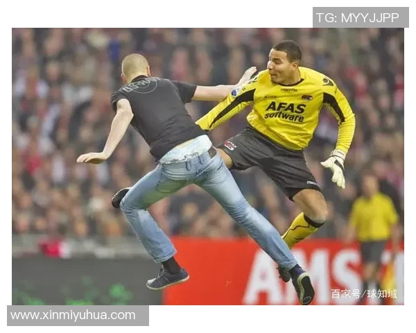 足球明星场上冲突引发热议球迷与媒体共同关注运动员情绪管理问题