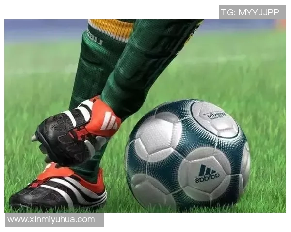 足球明星如何运用脚背正面技巧精准踢球提升比赛表现与观赏性