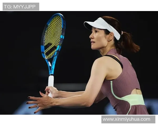 足球明星李娜的儿子成长记:从小球迷到未来的足球希望之星