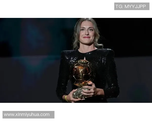 足球明星生日壁纸高清欣赏让你与偶像同庆的完美选择